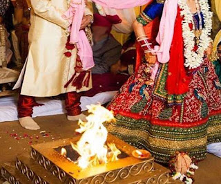 दूसरी शादी करने जा रहे पति के अरमानों पर पत्नी ने फेरा पानी, रिक्शे से तय कर दिया पटना से मुजफ्फरपुर का सफर दूसरी शादी करने जा रहे पति के अरमानों पर पत्नी ने फेरा पानी, रिक्शे से तय कर दिया पटना से मुजफ्फरपुर का सफर