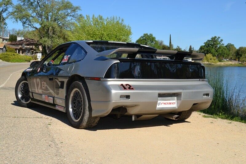 Daily Turismo Track Rat 1986 Pontiac Fiero Gt V6