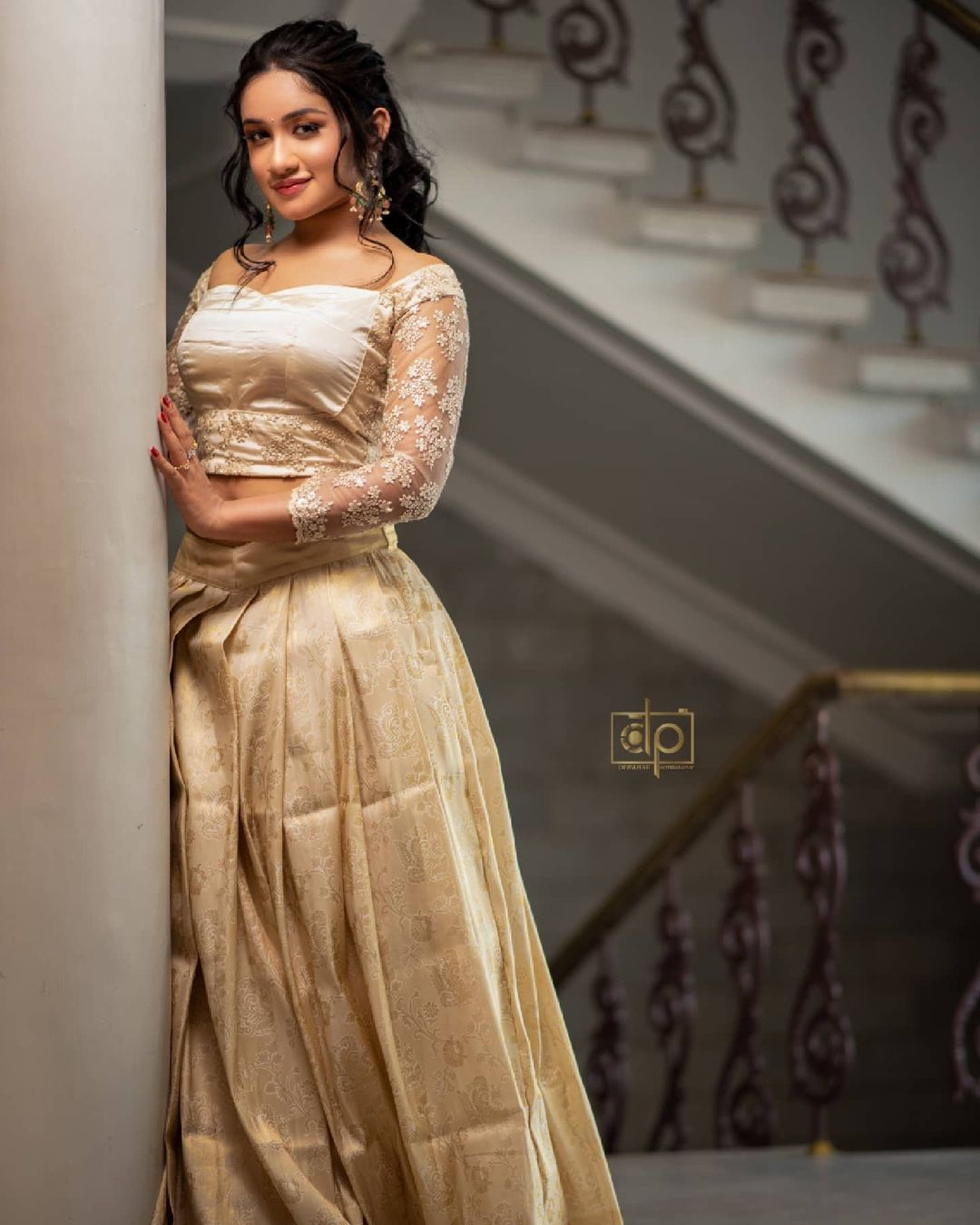 Actress Raveena Daha in Beautiful Bridal Photos Raveena-daha-4