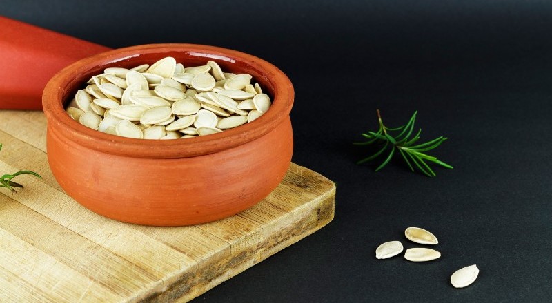 12 best foods to eat when trying to get pregnant in Bengali pumpkin seeds boost fertility