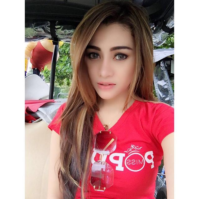 CHELLINE ANATASYAH HOT SELFIE - FOTO HOT SELEBRITIS