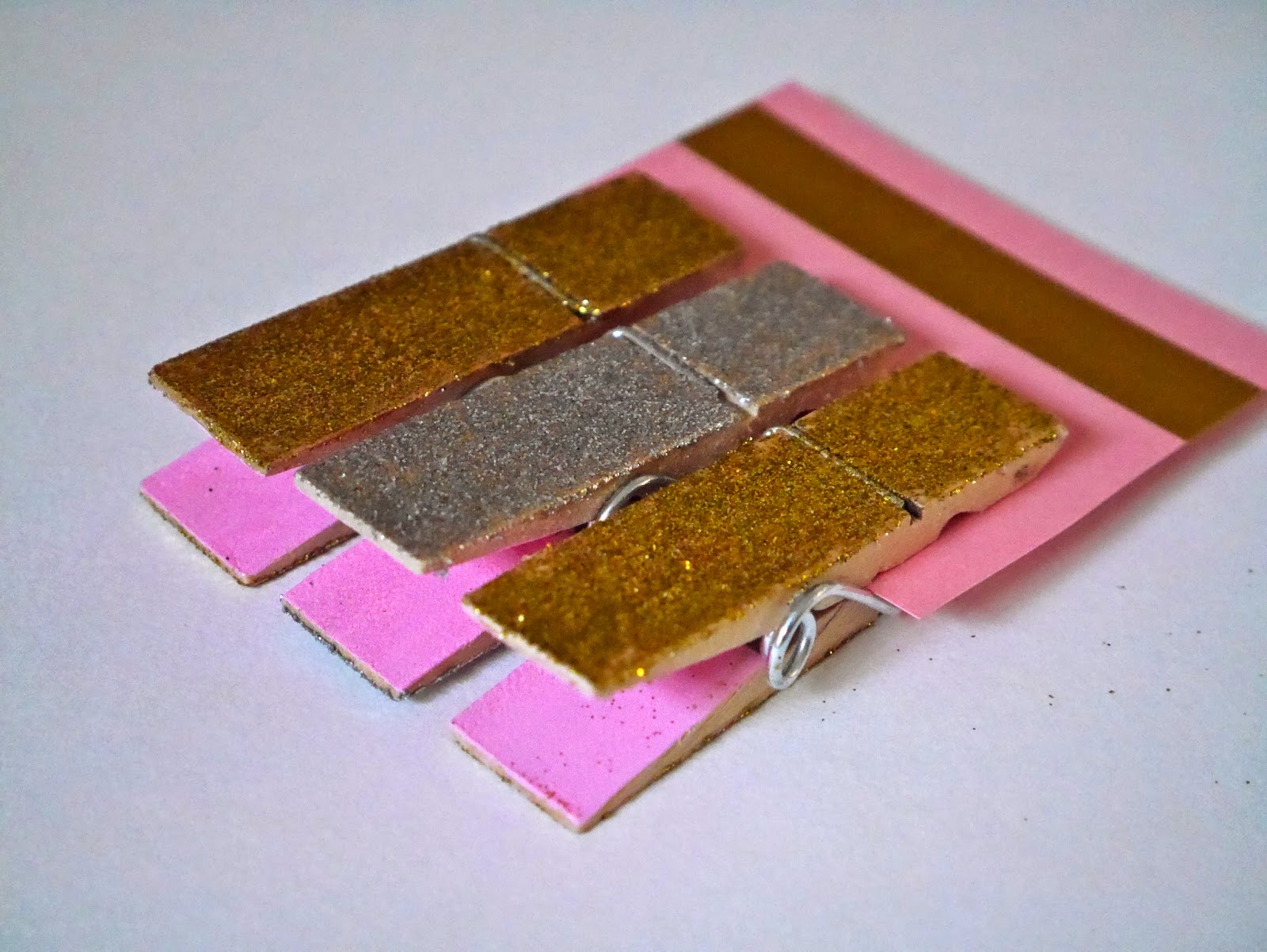 DIY Tutorial Glitter Clothespins Sugar Spice and Sparkle