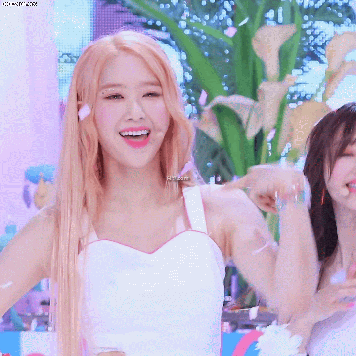 오마이걸 지호 ㄷㄷ