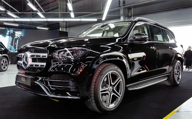 Mercedes GLS 450 4Matic. 2021. Màu đen. Mới 96%