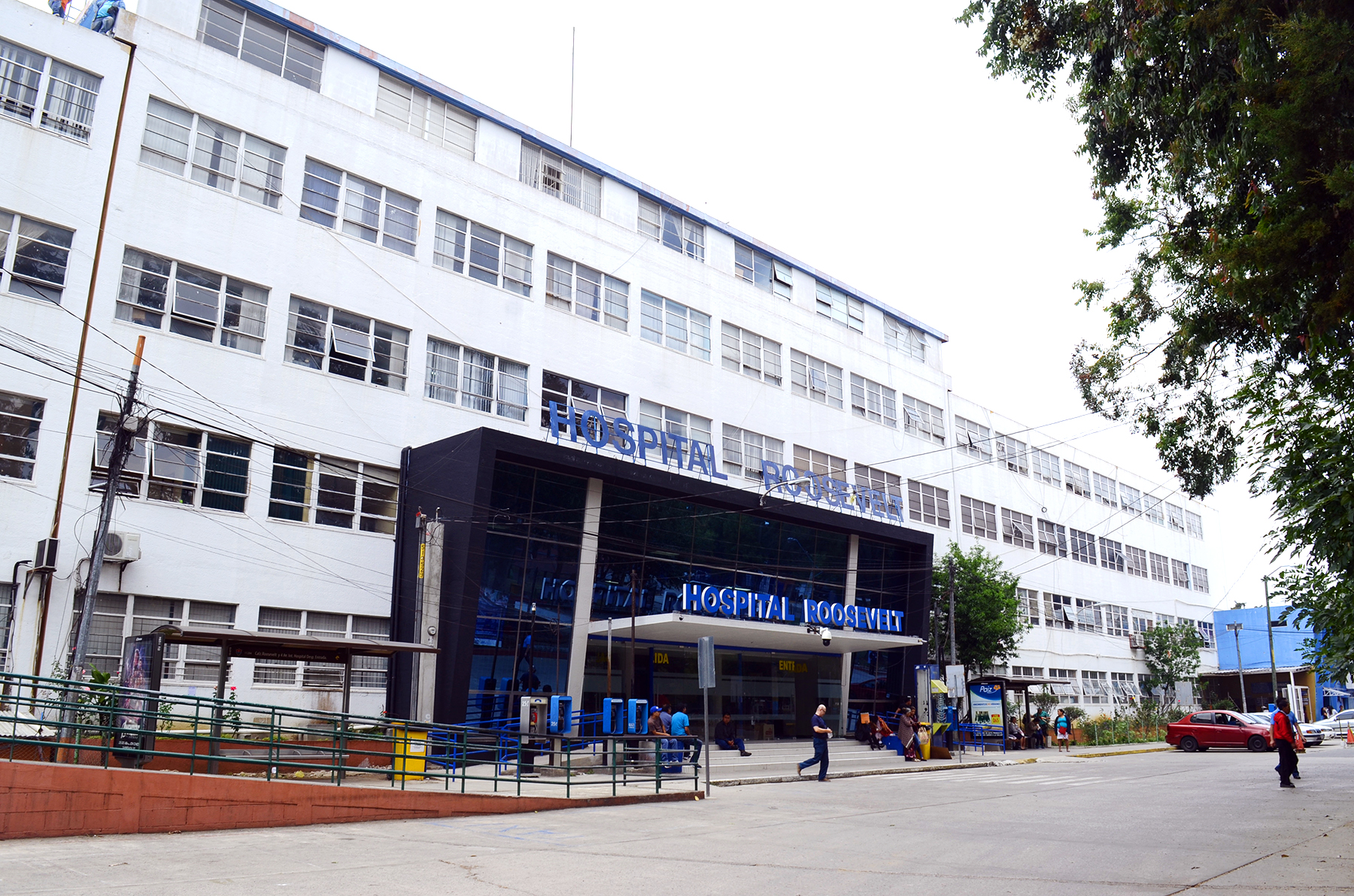 Intensivo del Hospital Roosevelt sobrepasó capacidad