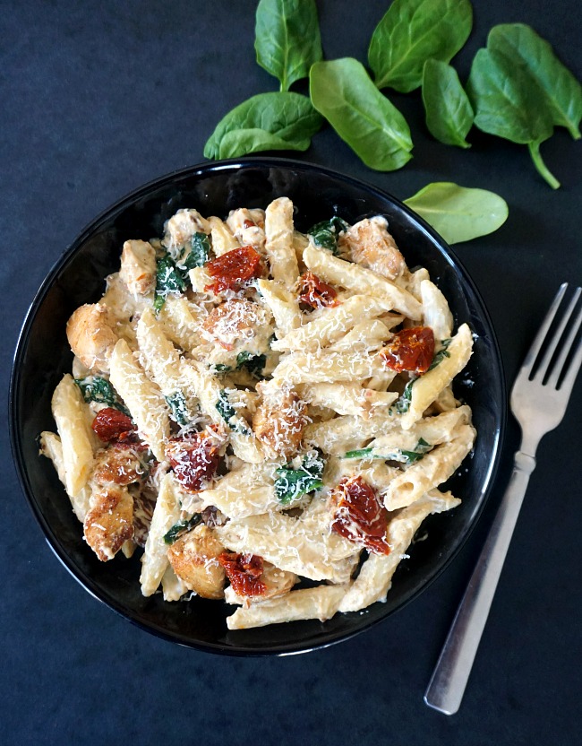 Chicken Alfredo Penne Pasta With SunDried Tomatoes and Spinach