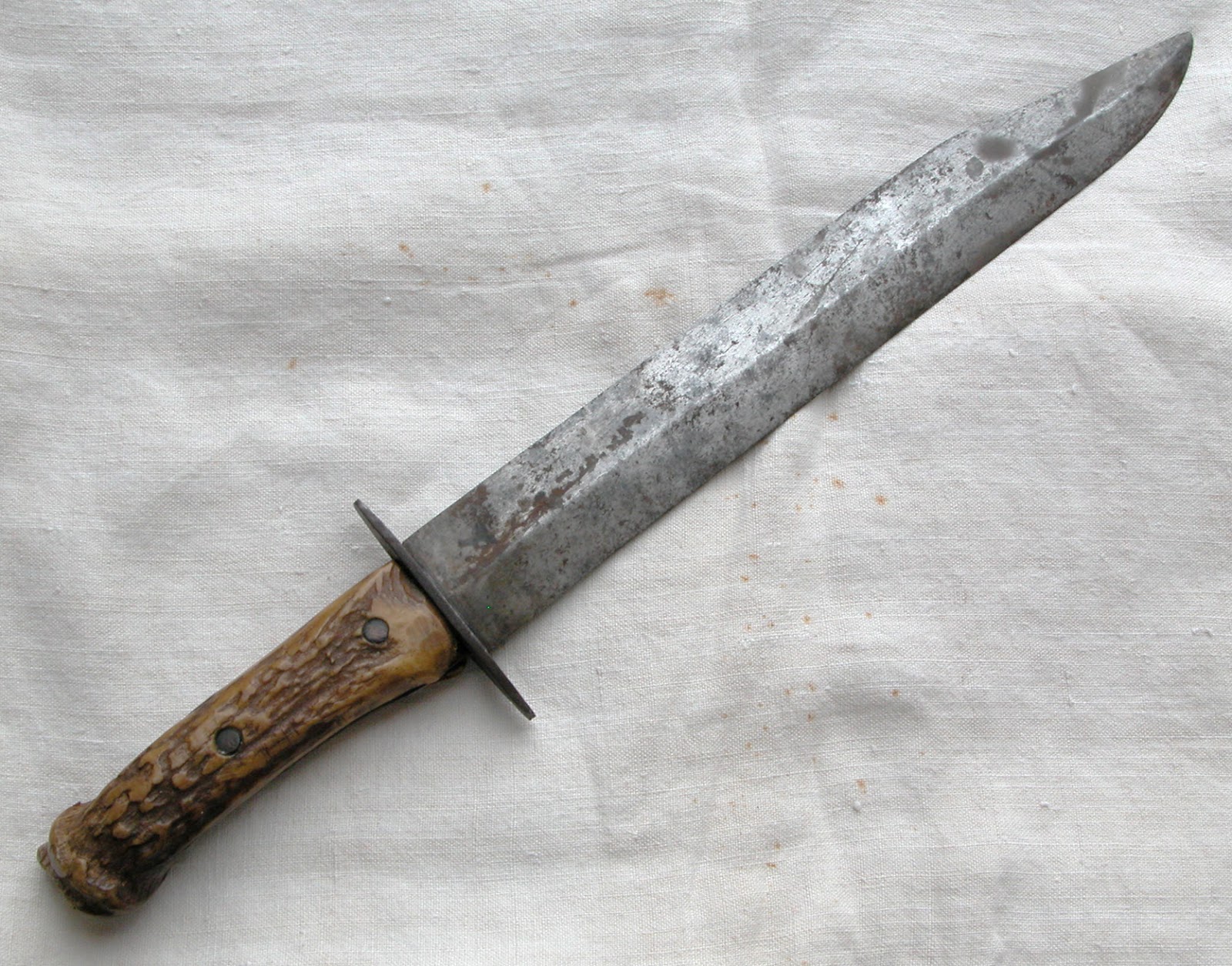 Contemporary Makers: Antique Knife