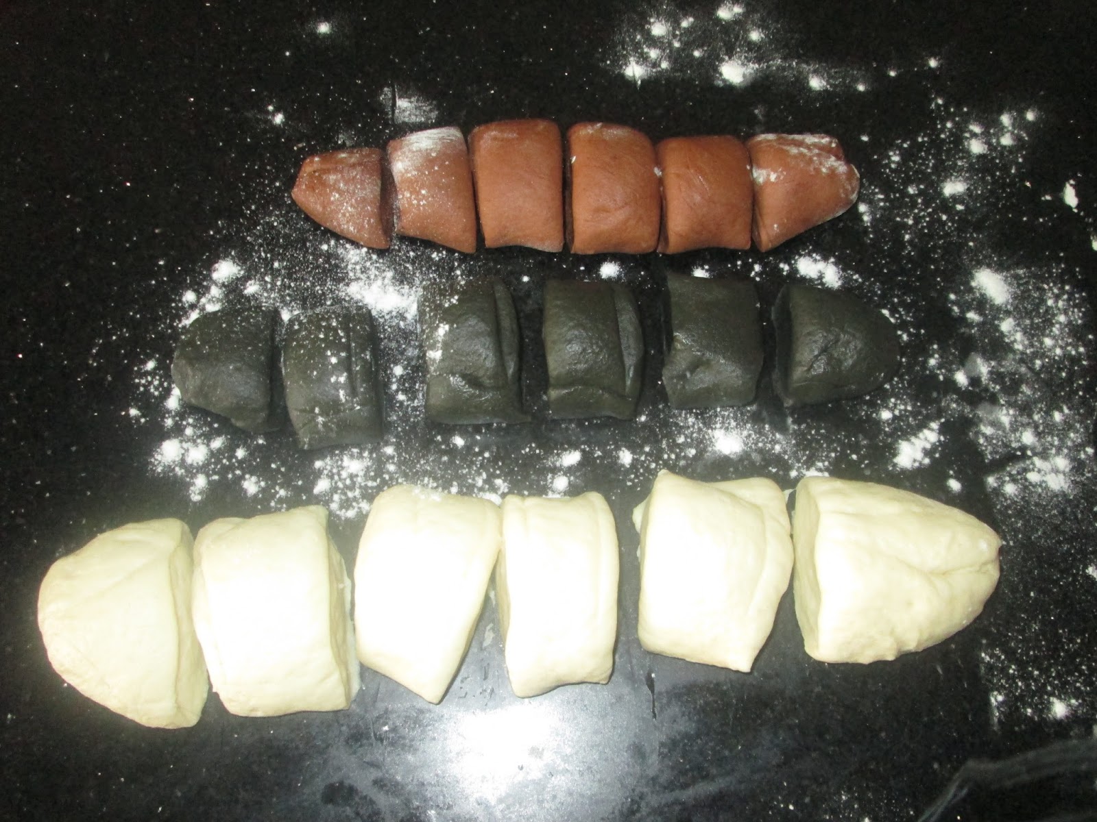 Shobha's Food Mazaa LEOPARD PATCH BREAD / LEOPARD SPOTS BREAD