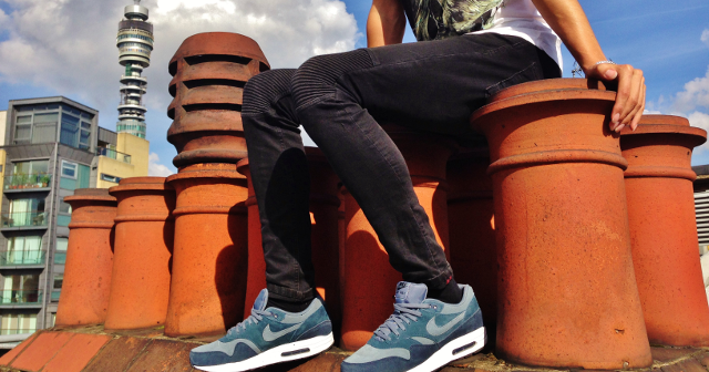 mens black fashion trainers