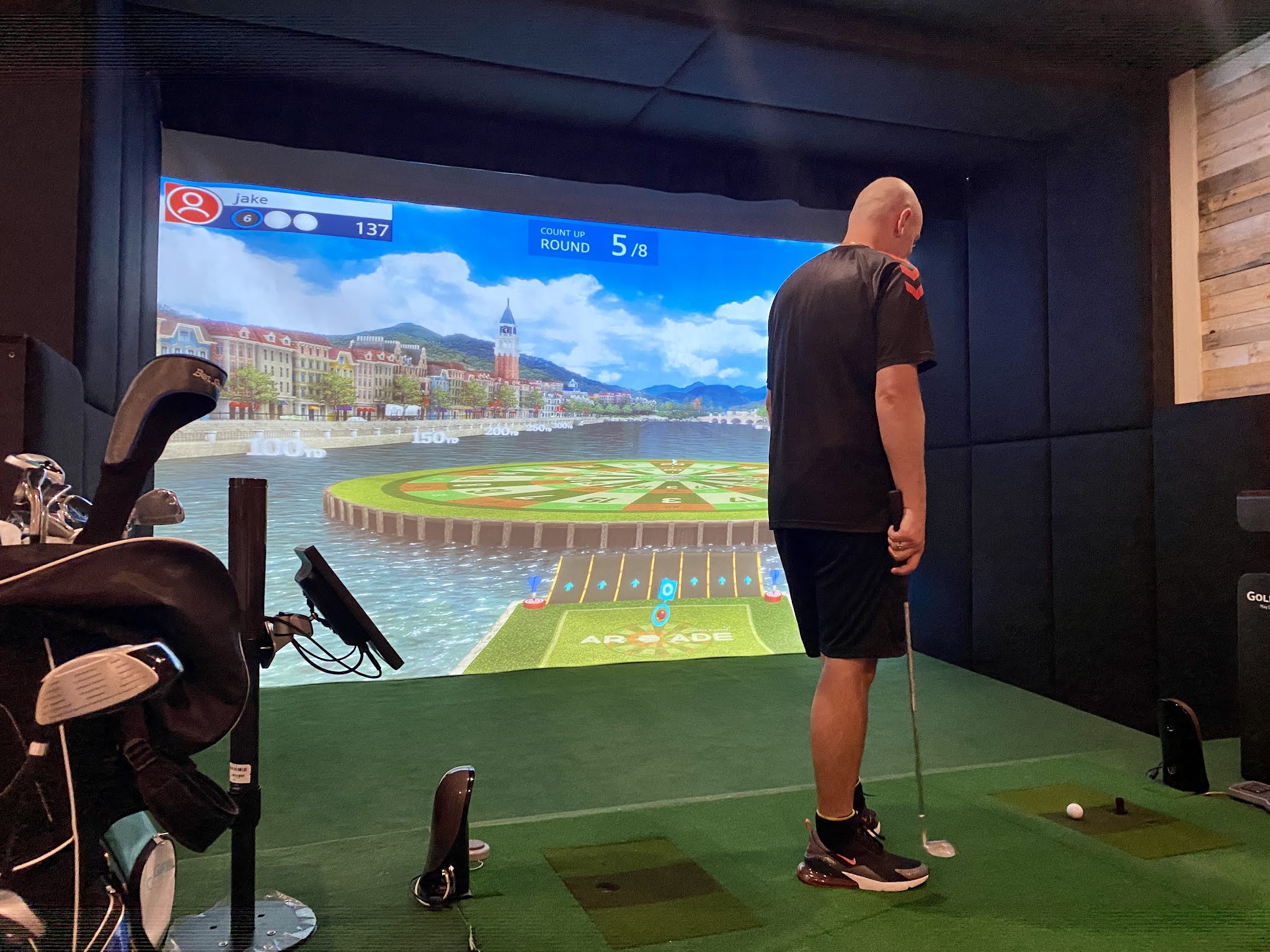 Playdays and Runways Visiting Goin Golf, Stoke on Trent