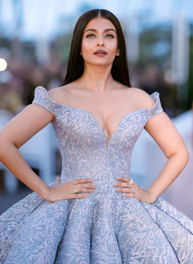 aishwarya rai bachchan photos gallery and wallpapers Aishwarya Rai Bachchan Photos Gallery