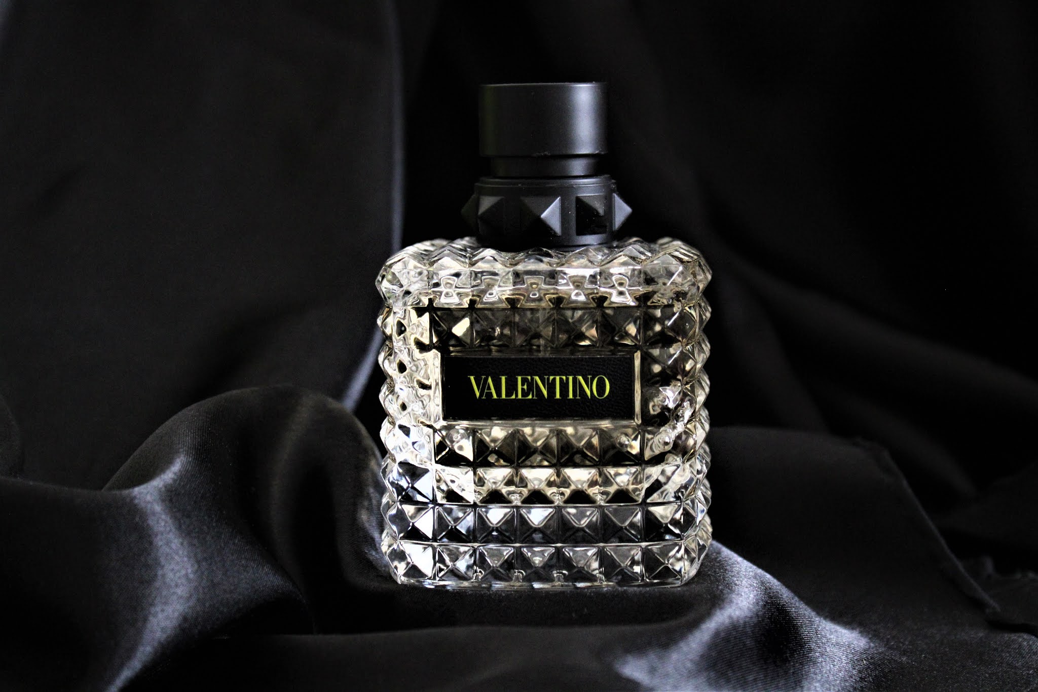 VALENTINO BORN IN ROMA YELLOW DREAM