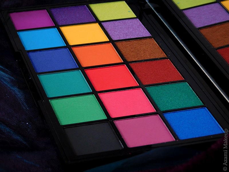 Makeup Revolution & Tammi @makeupbytammi - Tropical Carnival Eyeshadow Palette Review & Swatches - Avis Colorful Matte Foil Shimmer Makeup Revolution & Tammi @makeupbytammi - Tropical Carnival Eyeshadow Palette Review & Swatches - Avis Colorful Matte Foil Shimmer