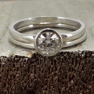 moissanite palladium wedding ring set