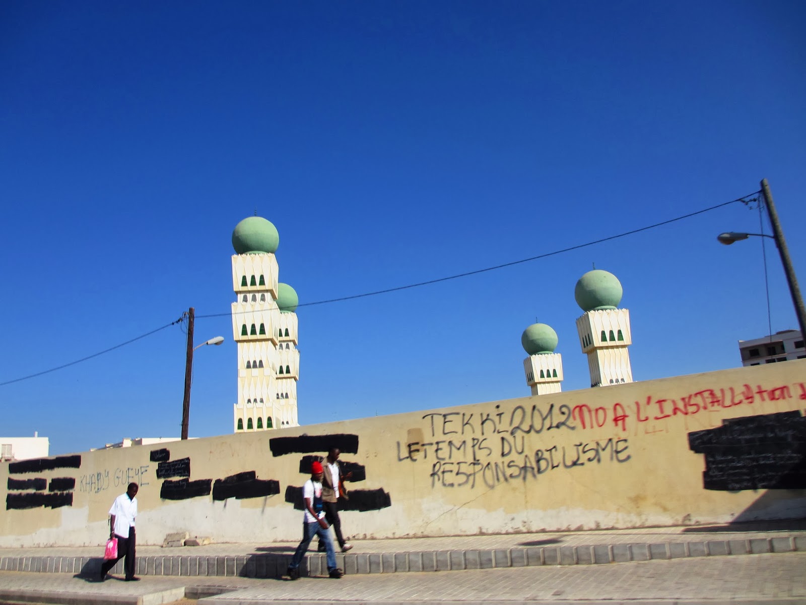 Visitar DAKAR, o local onde dissemos adeus ao Senegal e até já a África | Senegal