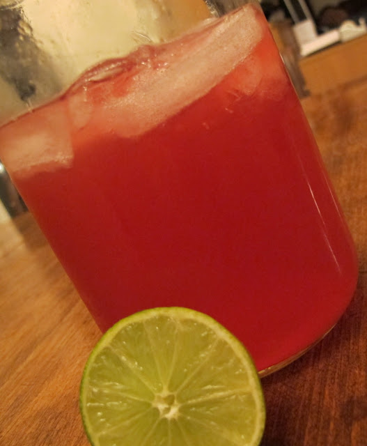 Punch with a Gread Source of Calcium and Minerals