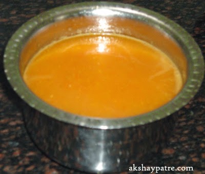 Grind the pumpkins - preparing pumpkin soup recipe