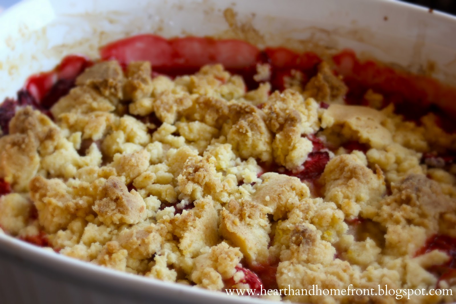 Hearth and Homefront Strawberry Rhubarb Crisp