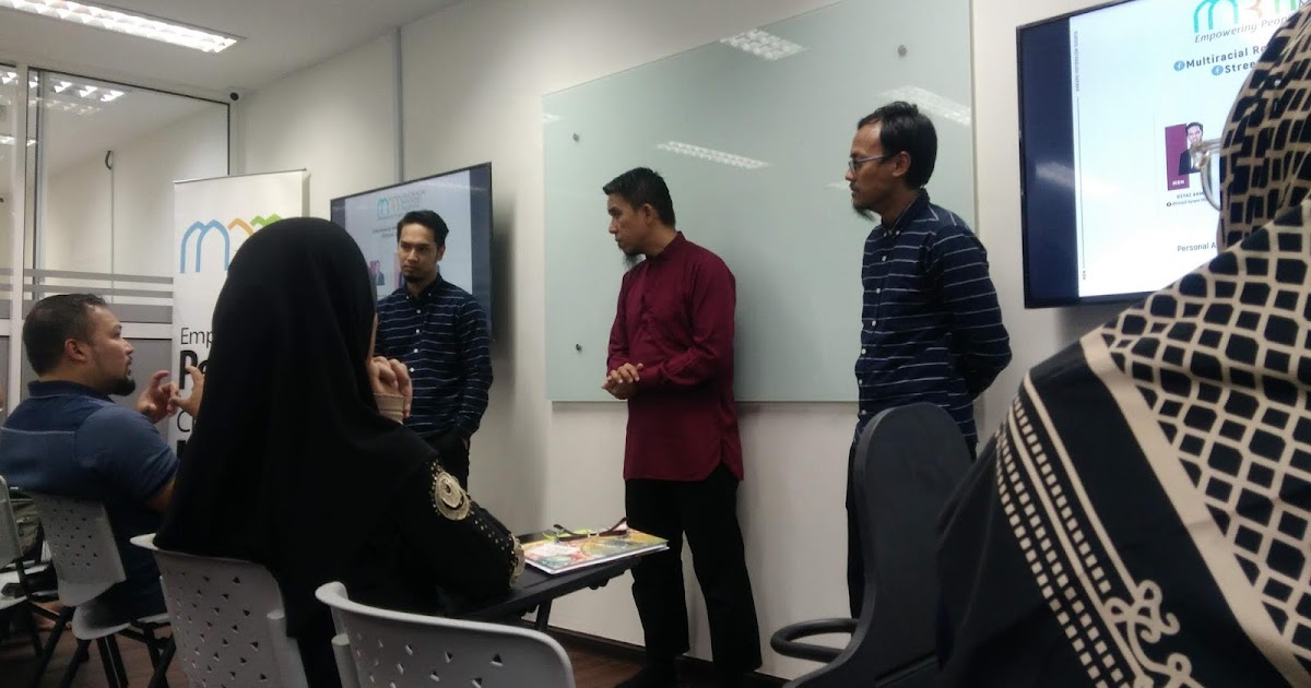 JOM: Multiracial Reverted Muslims (MRM)