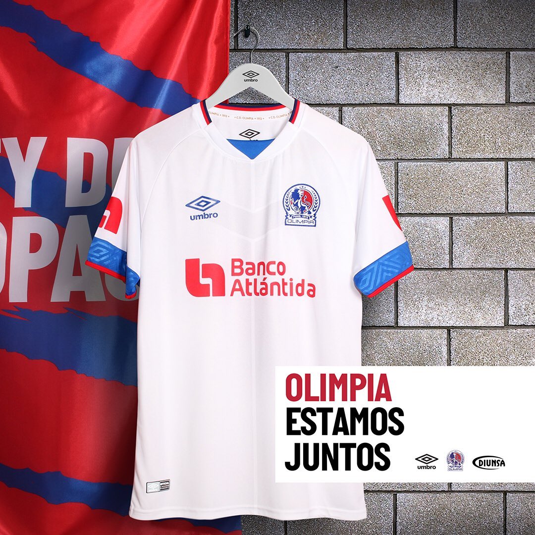 Umbro apresenta as novas camisas do Club Olimpia Show de Camisas