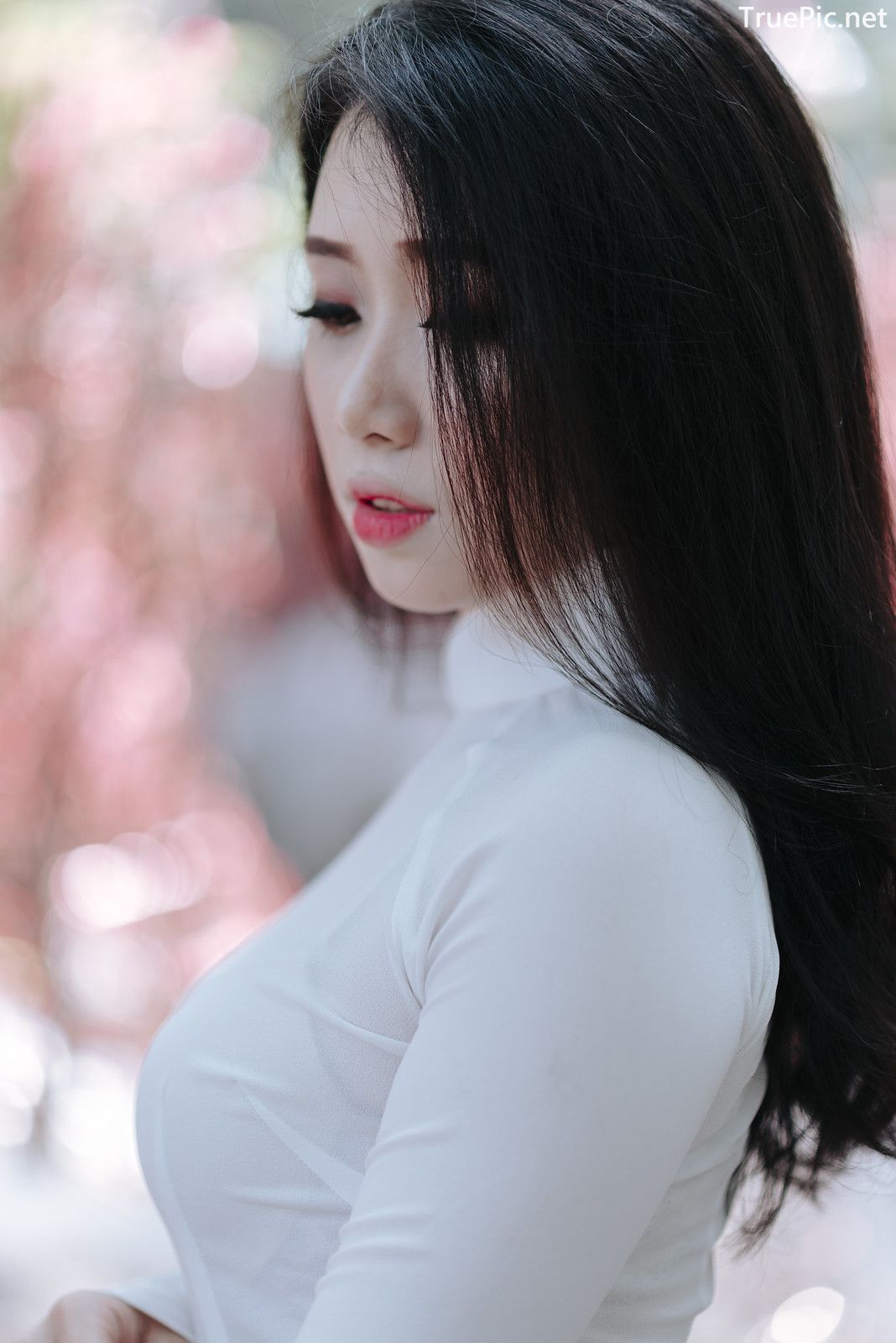 Image-Vietnamese-Beautiful-Girl-Ao-Dai-Vietnam-Traditional-Dress-by-VIN-Photo-3-TruePic.net- Picture-69