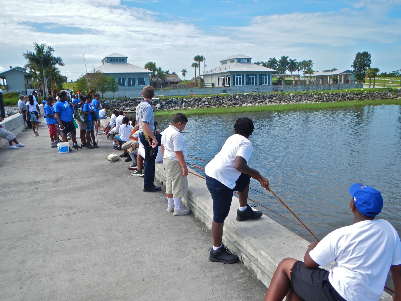 Florida Fishing Academy Pahokee Pals and New Hope Charities fishing