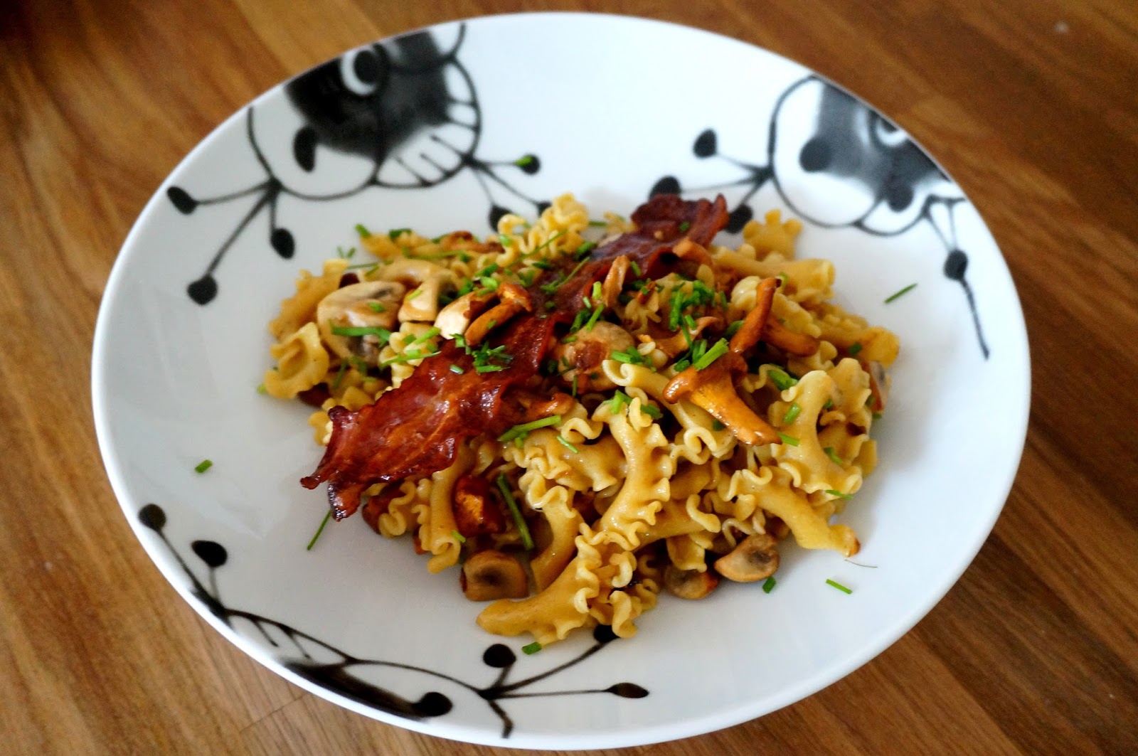 Farine d'étoiles Pâtes aux chanterelles (+ une jolie balade du samedi)