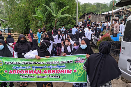    Haflah Akhirussanah Santri Madrasah Diniyah Arrohman Arrohim Dukuh Tumbu Pulosari Berlangsung Haru  