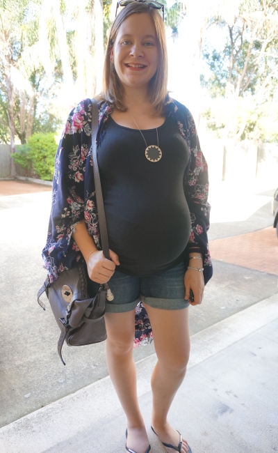 Away From Blue | 39 weeks pregnant autumn outfit navy floral kimono black tank denim shorts