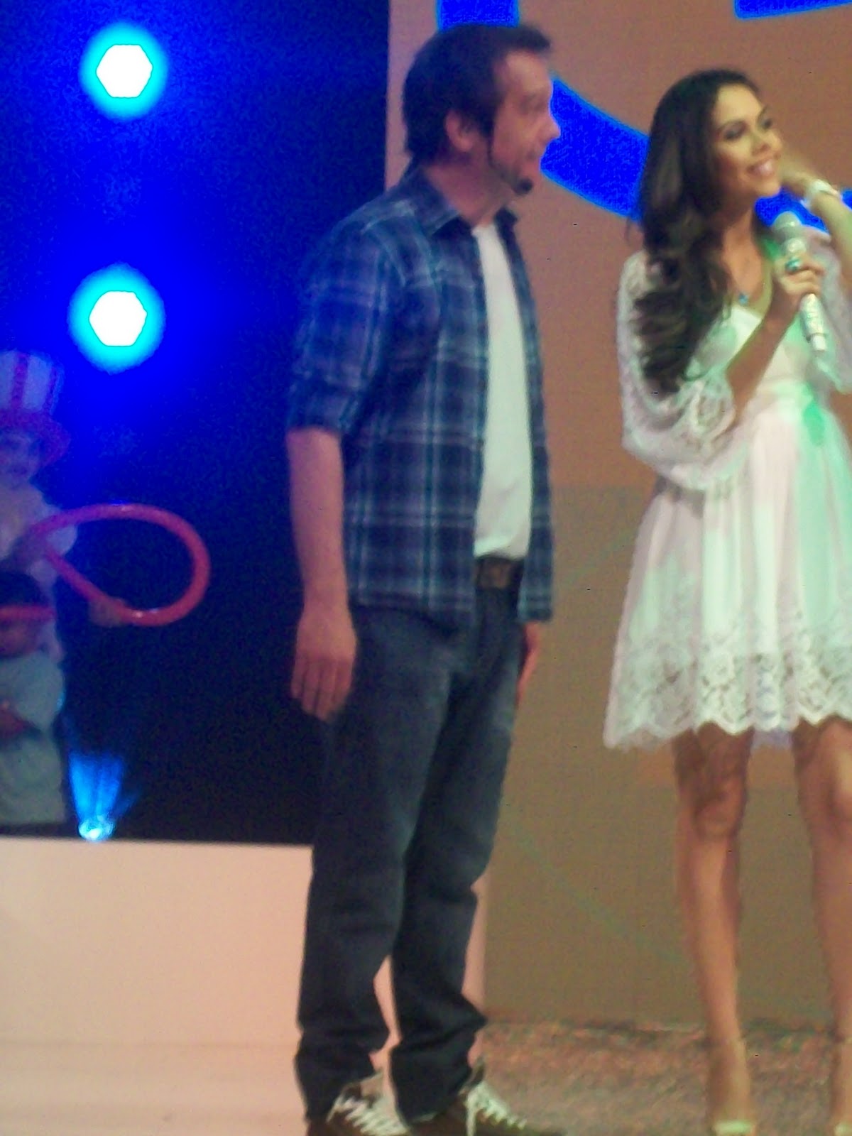 Fã Clube Oficial Daniela Albuquerque: dezembro 2011