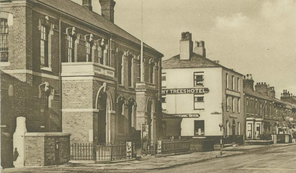 Chorley S Inns And Taverns Bamber Bridge Withy Trees Hotel Whilst This Was Not The Original Withy Trees Hotel Which Is Now Known As Arms Has Been Around Since Early 1800s