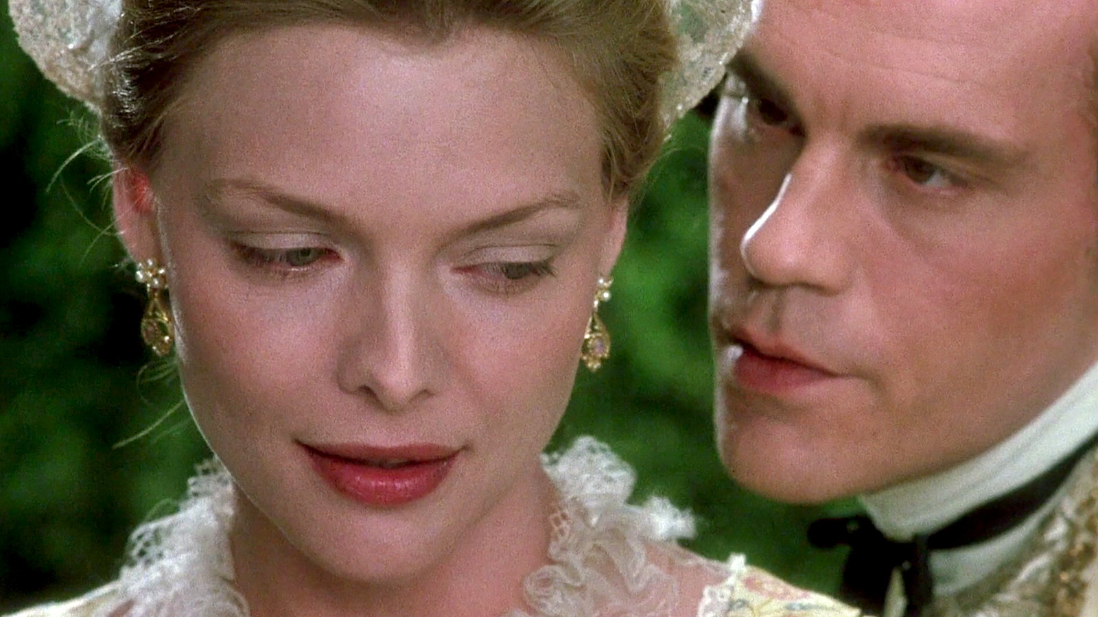 John Malkovich's blonde hair in "Dangerous Liaisons" - wide 2