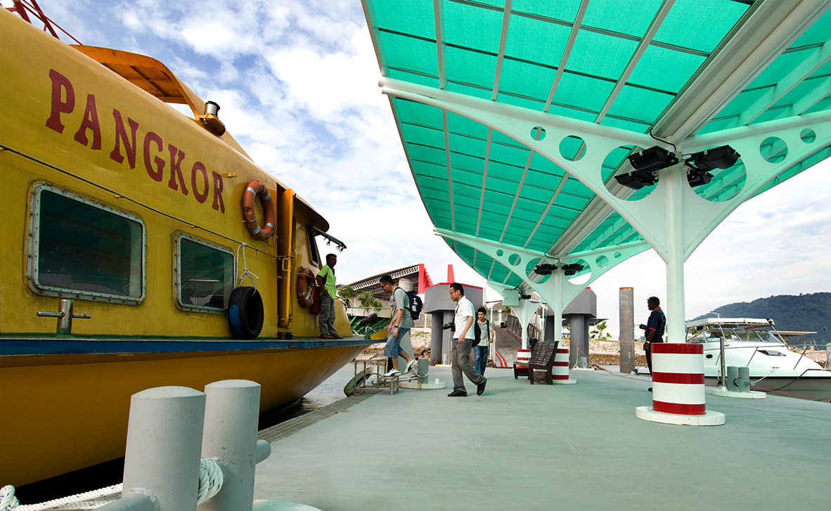 MAT DRAT JADUAL DAN TAMBANG FERI KE PULAU PANGKOR DARI JETI MARINA