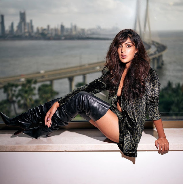 Rhea Chakraborty looks hot
