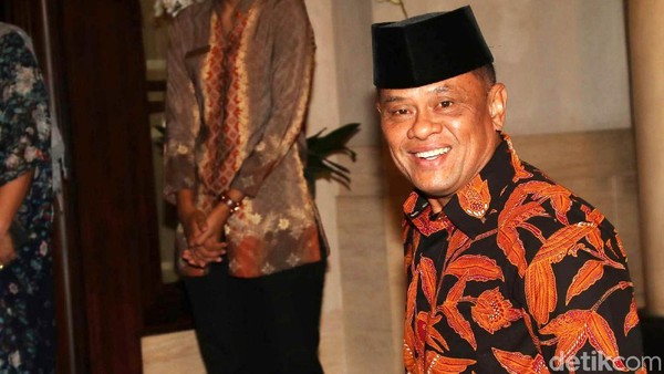 Akan Diberi Jokowi Penghargaan Bintang Mahaputera, Ini Respons Gatot Akan Diberi Jokowi Penghargaan Bintang Mahaputera, Ini Respons Gatot