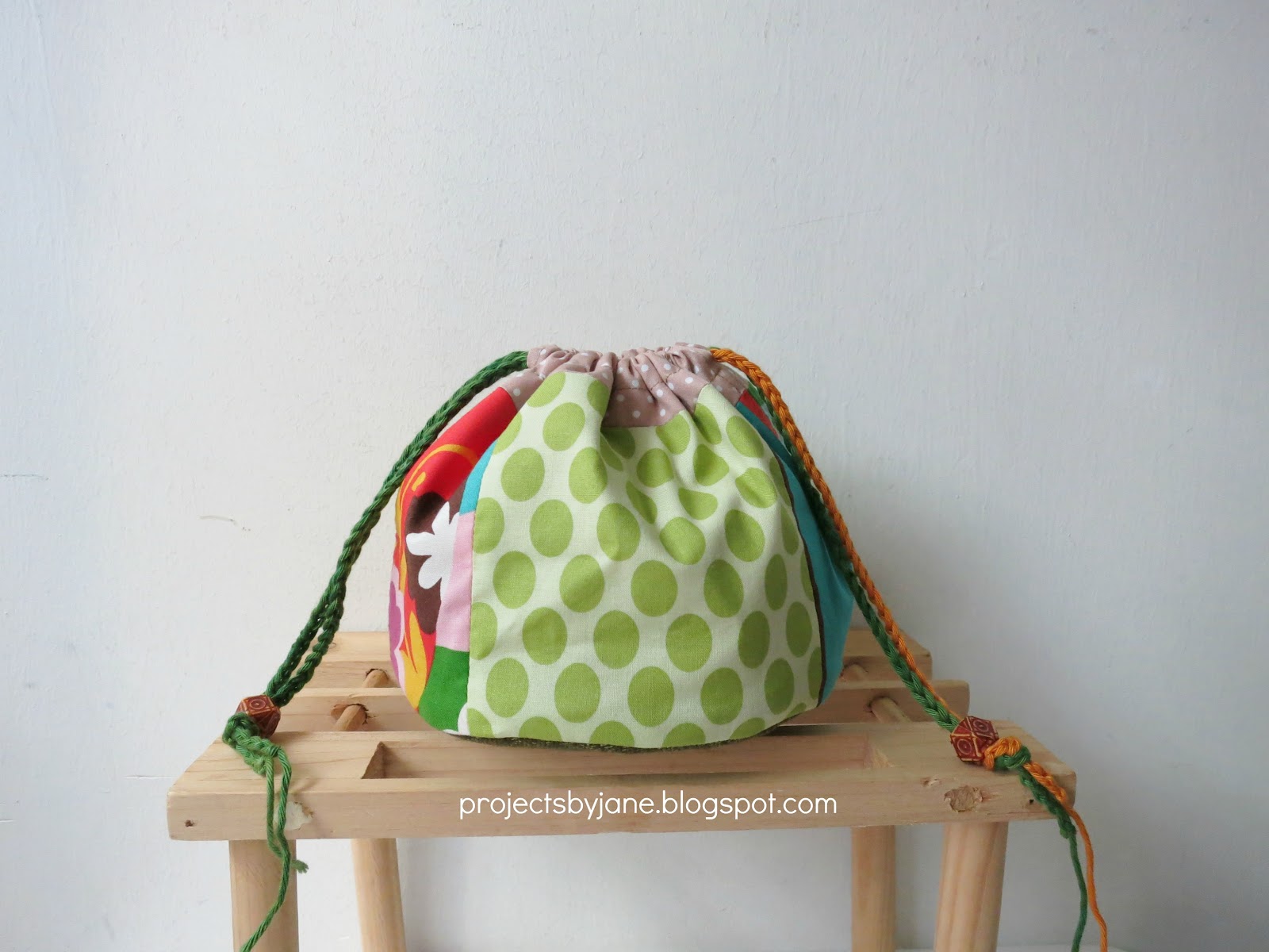 Three Ways To Draw A Pouch | Projects by Jane