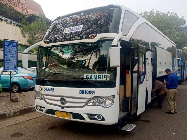 Dari Bandara Soekarno Hatta ke Majalengka, Naik Apa?