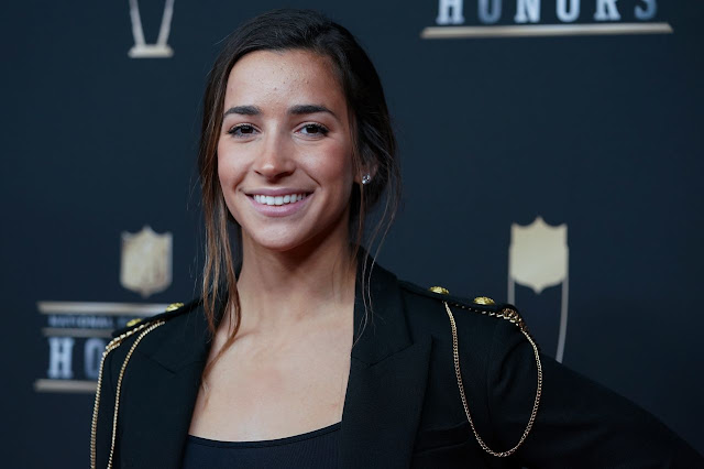 Aly Raisman Clicks At National Football League (NFL) Honors in Atlanta