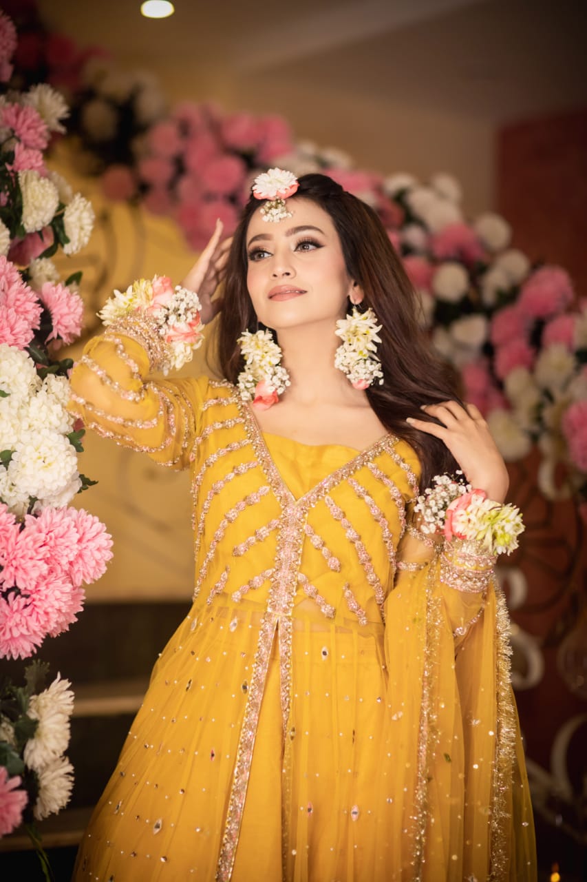 Zarnish Khan Looks Fairytale Bride in her Latest Photo Shoot | Daily ...