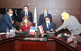 مصر توقع مع شركة فرنسية عقد تشغيل القطار الكهربائي "عدلي منصور-العاصمة الإدارية"