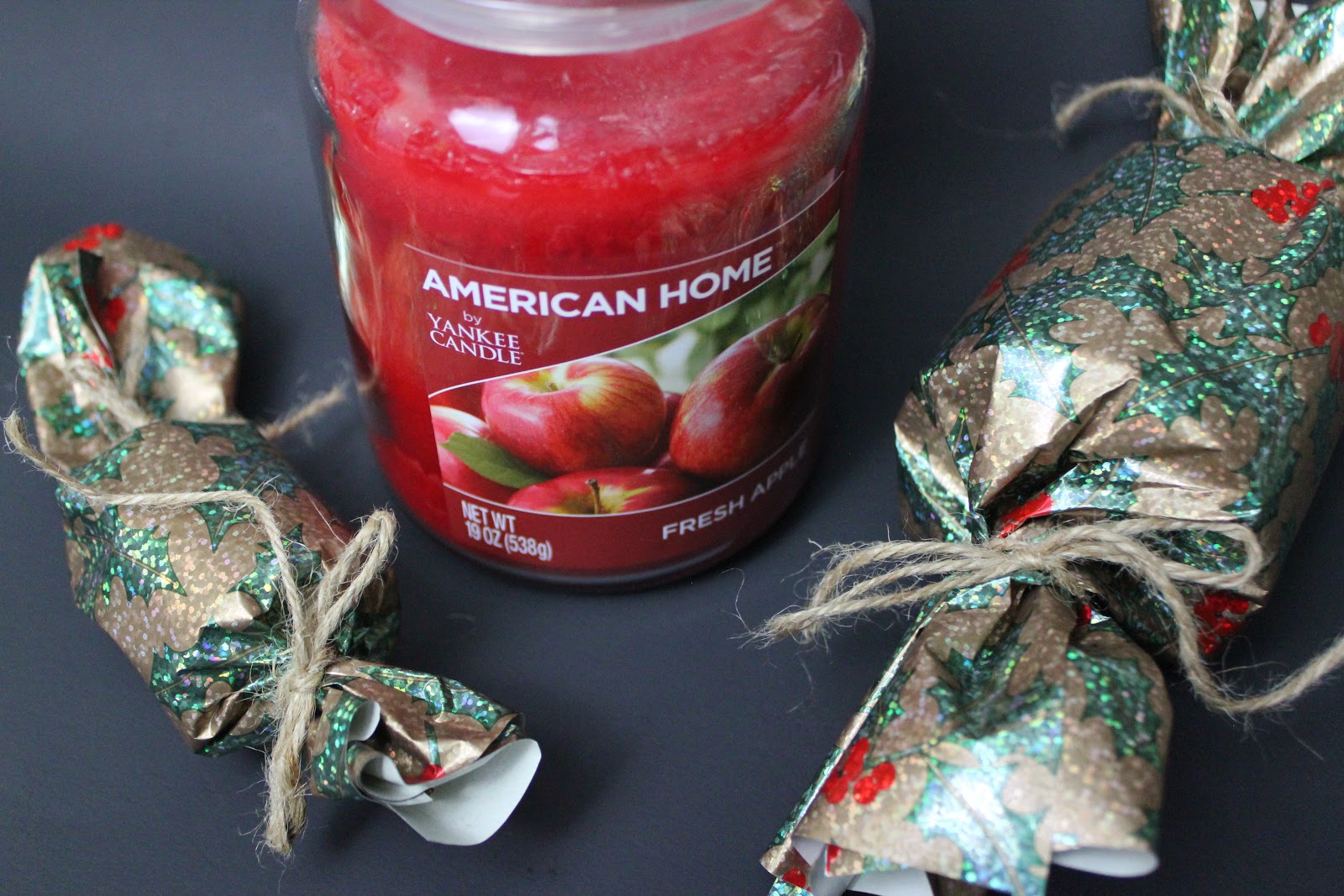 3 Fun Ways to Give Candle Gifts This Holiday