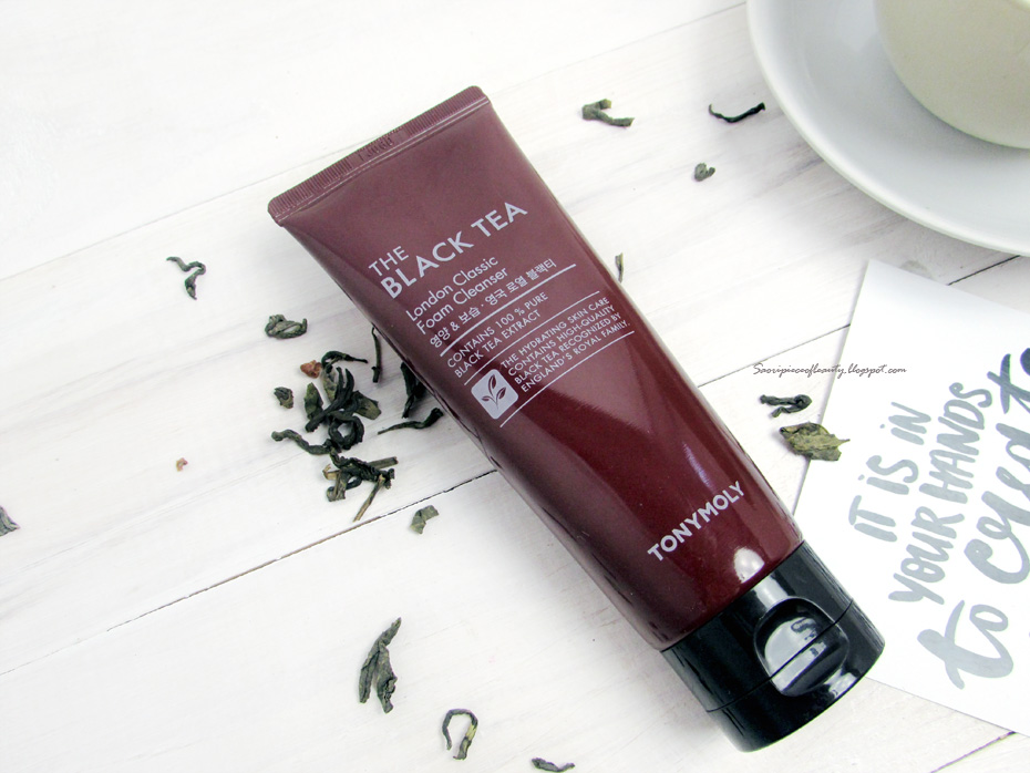 A piece of beauty: Пенка для умывания с экстрактом черного чая от Tony Moly