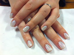 shellac nail christmas cnd nails polish glitter iridescent ice gel moonlight roses gold pearl mother queen brush winter studio glitzy