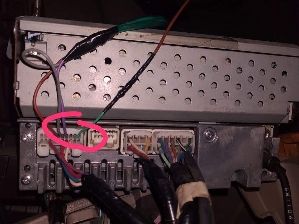 Mengupas Fitur Audio Aux pada Toyota Innova: Fungsi, Cara Penggunaan, dan Permasalahan Umum