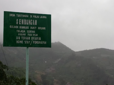 Desa Sembungan dan kabutnya (doc tamasyaku.com)