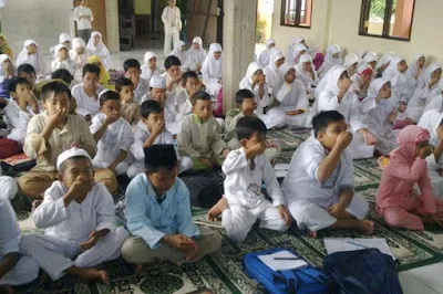 Download Materi Pesantren Kilat untuk SD/MI