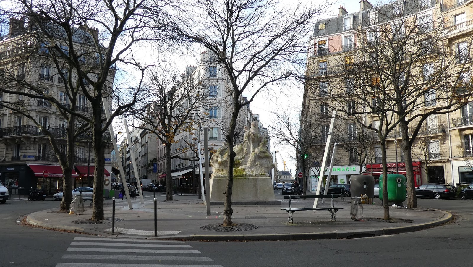 Place SaintFerdinand Le massacre r/paris