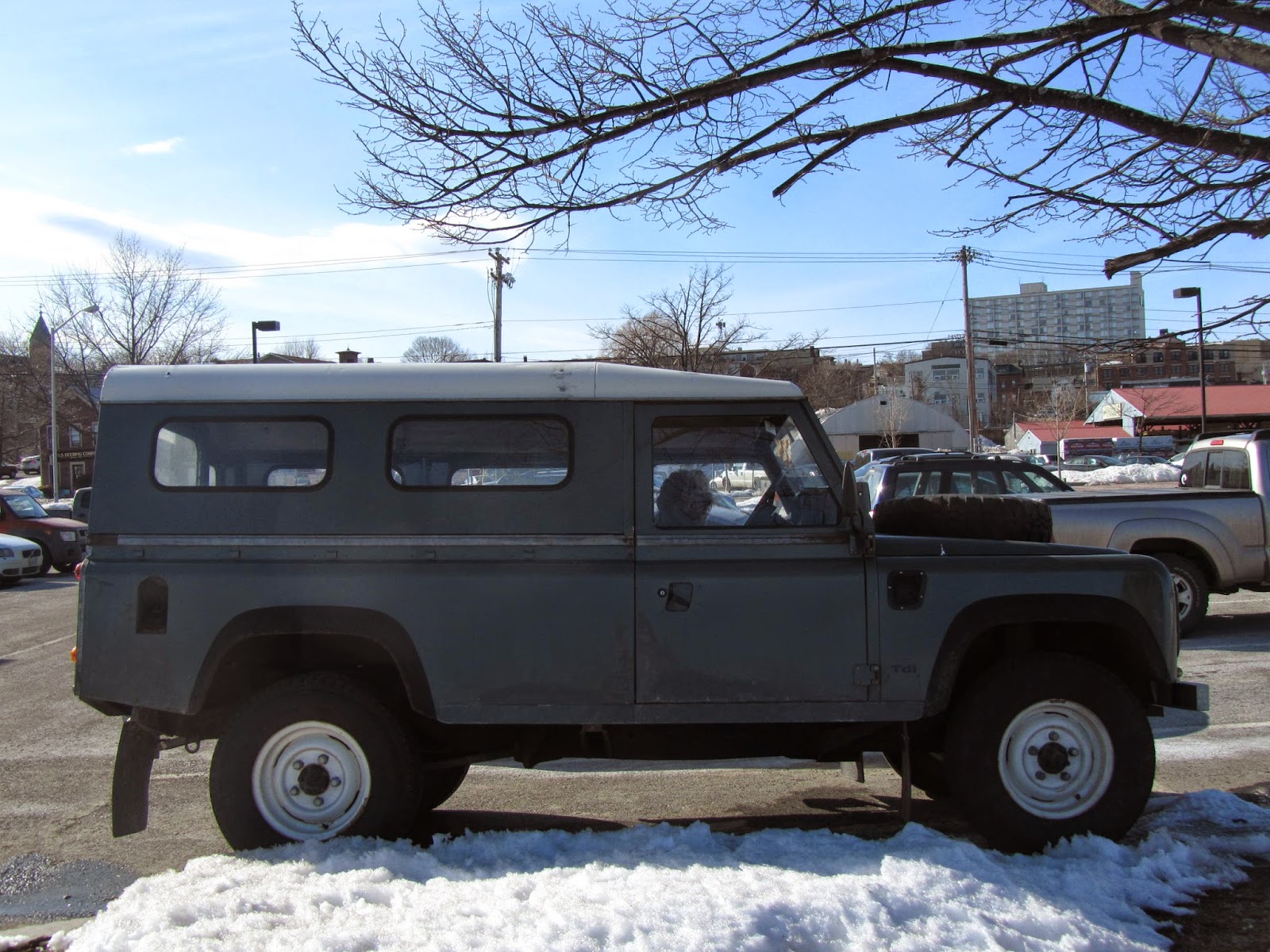 autoliterate 2 Land Rovers, Portland Maine.