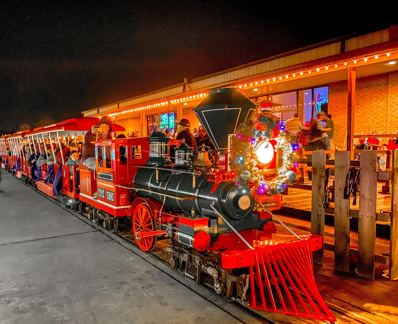 Why Visiting The Christmas Train Is The Best Way to Ring in The