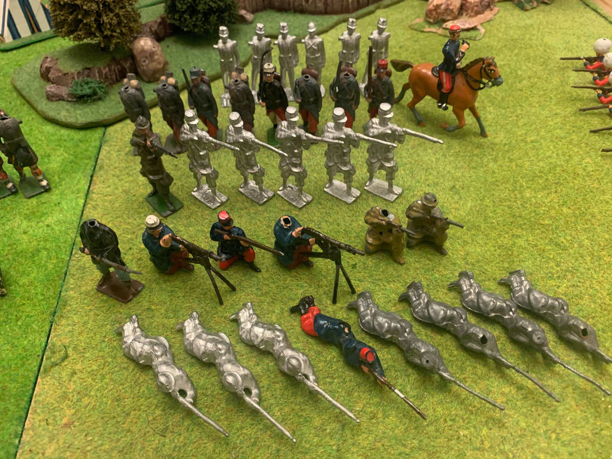 Wargaming with 54mm Toy Soldiers 184 LEAD TOY SOLDIERS ARRIVE!